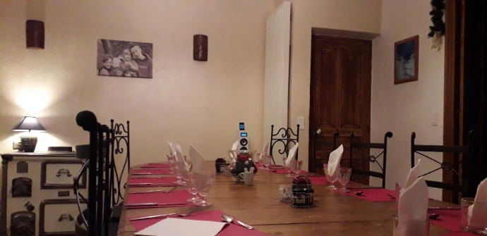 Table d'hôtes in de woonkamer van La Mexicaine