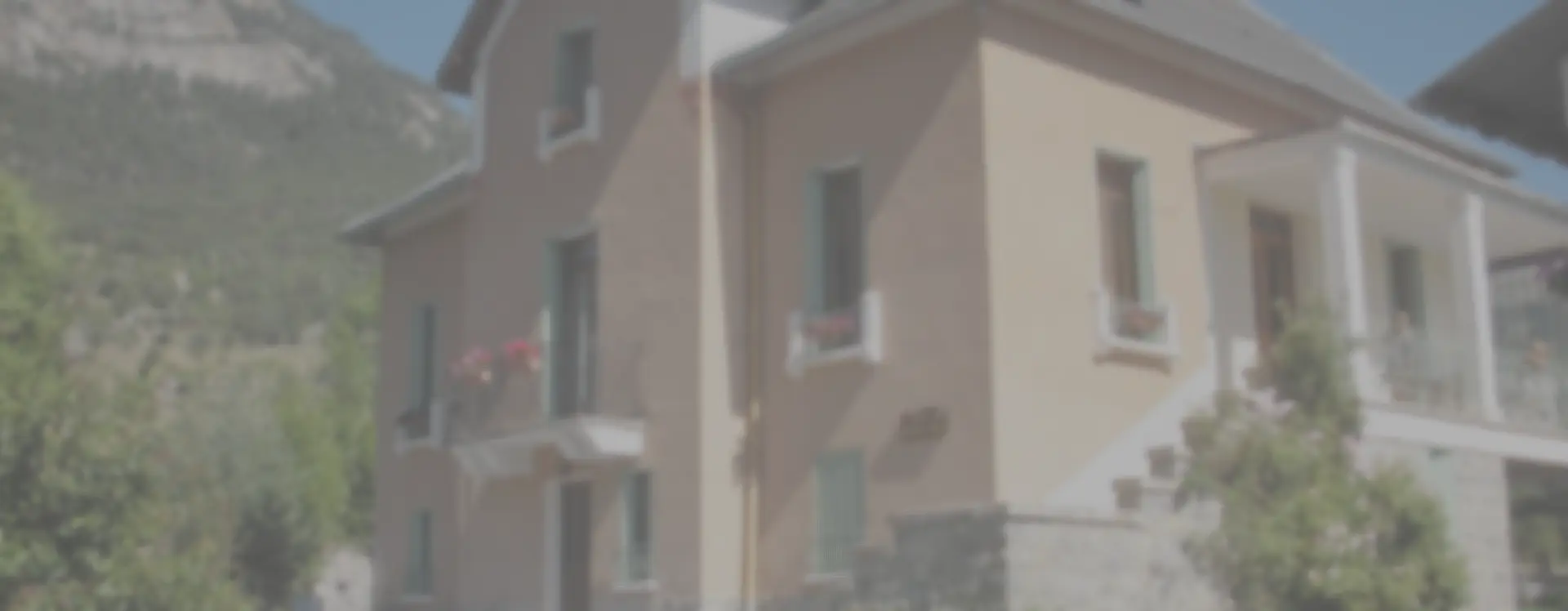 Façade de la villa Mexicaine